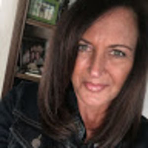 Meet your Posher, Desiree